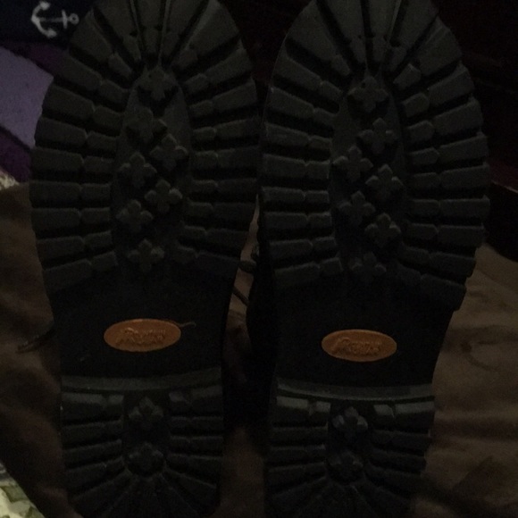 Mens Mountain Gear Boots - Picture 14 of 15